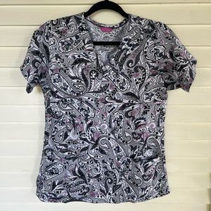 Vera Bradley scrub top